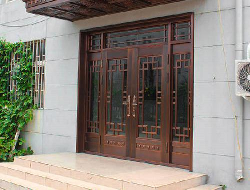 銅門實(shí)景工程案例15